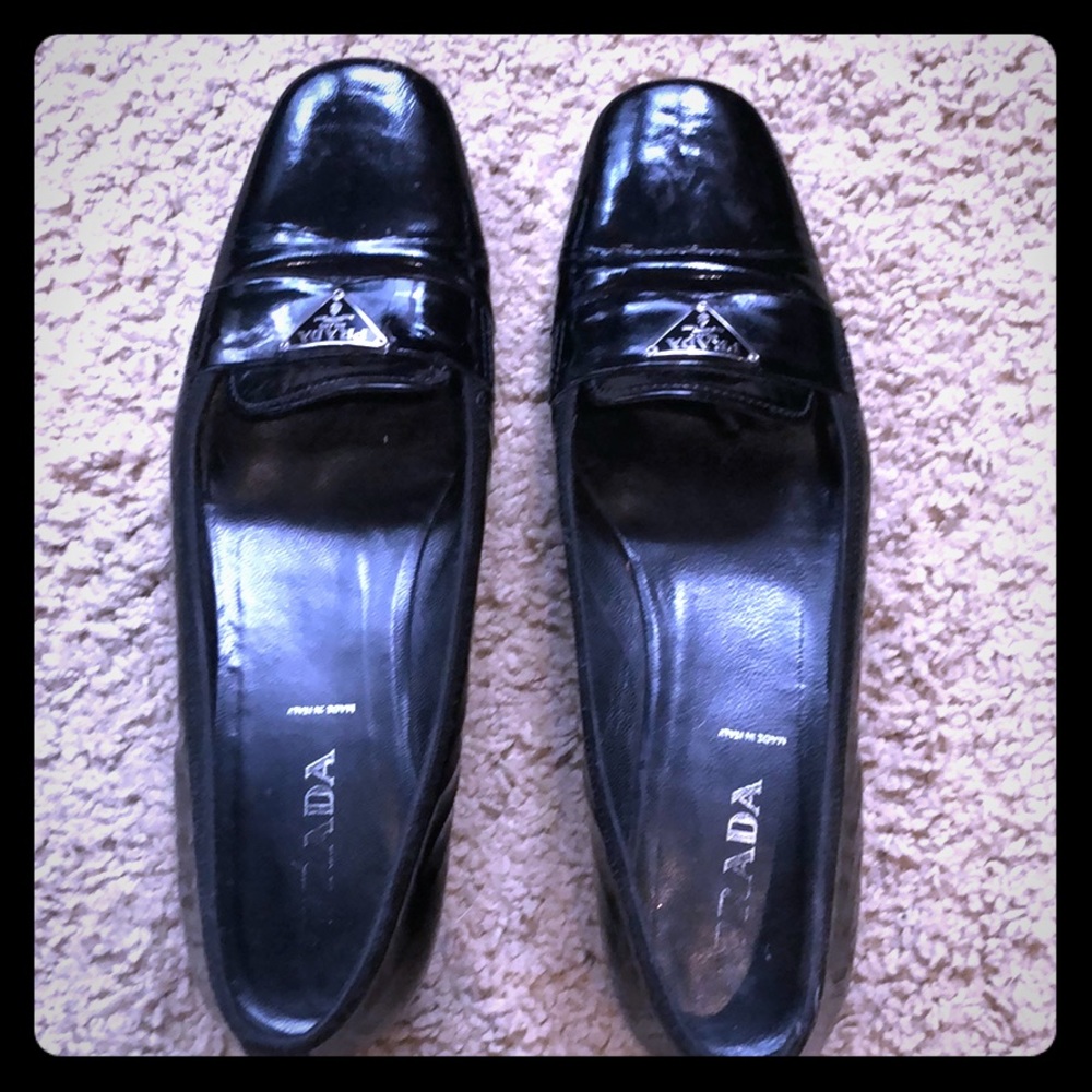 Prada size 38.5